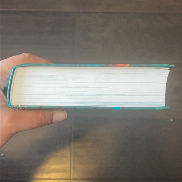 The Adventure Bible for Young Readers by Nirv - Picture 5 of 8